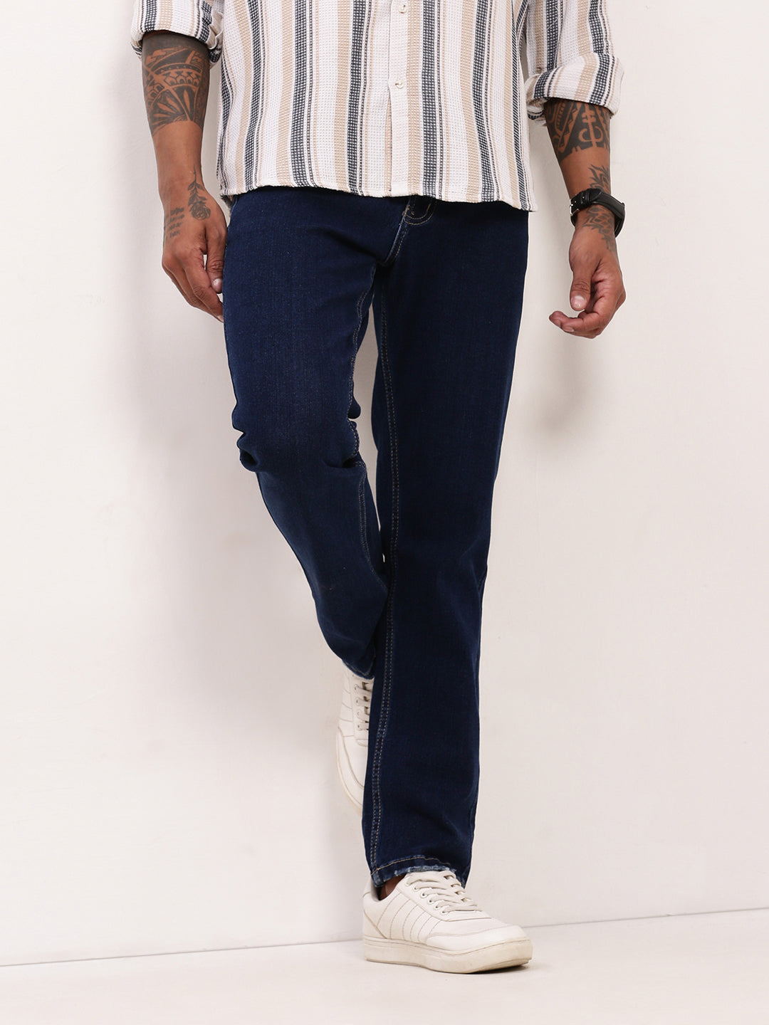 Men Navy Blue Solid Straight Fit Jeans