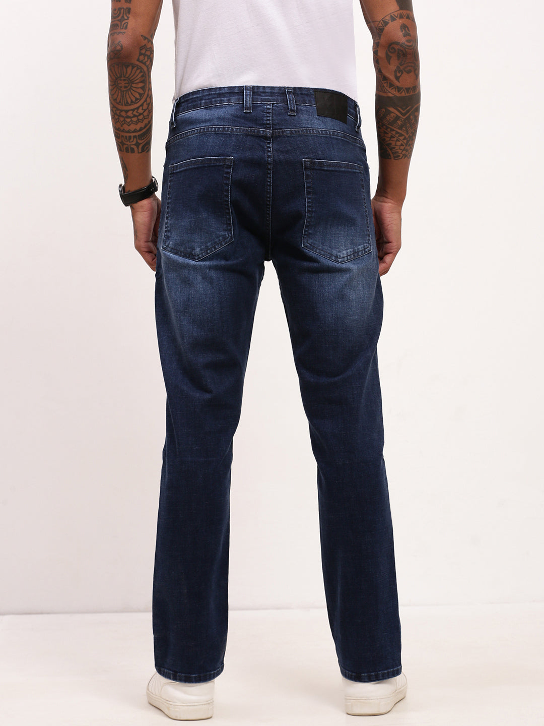 Men Blue Solid Straight Fit Jeans