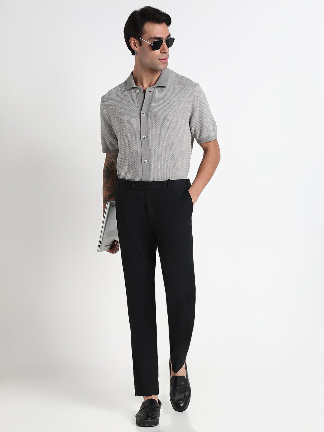 Men's Black Solid Slim Fit Formal Trousers