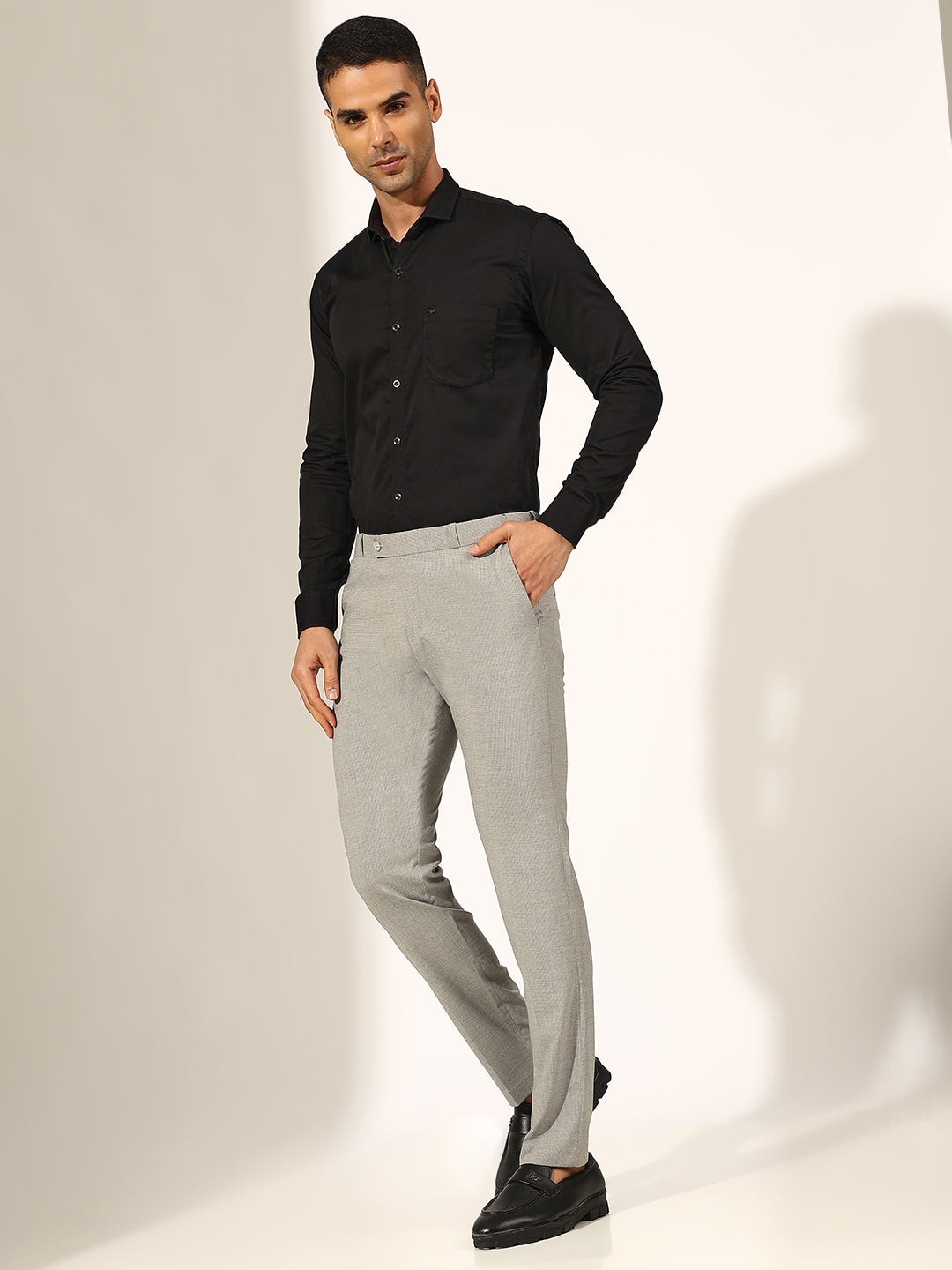 Men's Grey Slim-Fit Trouser