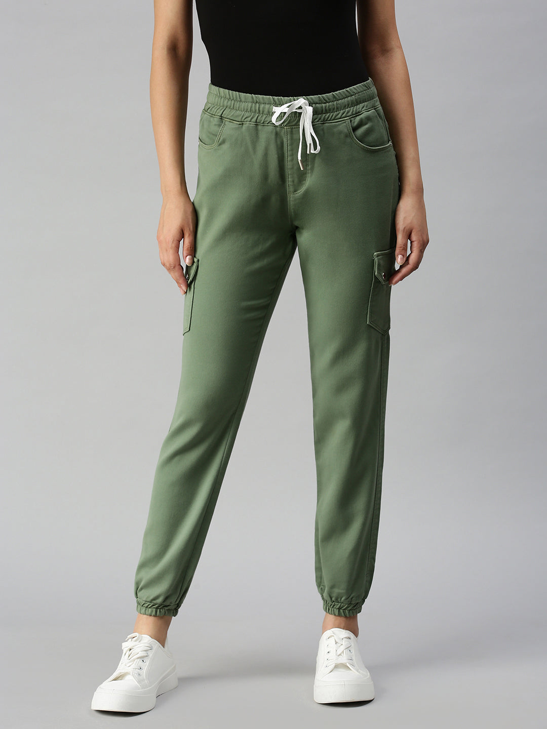 Women Solid Green Jogger Denim Jeans