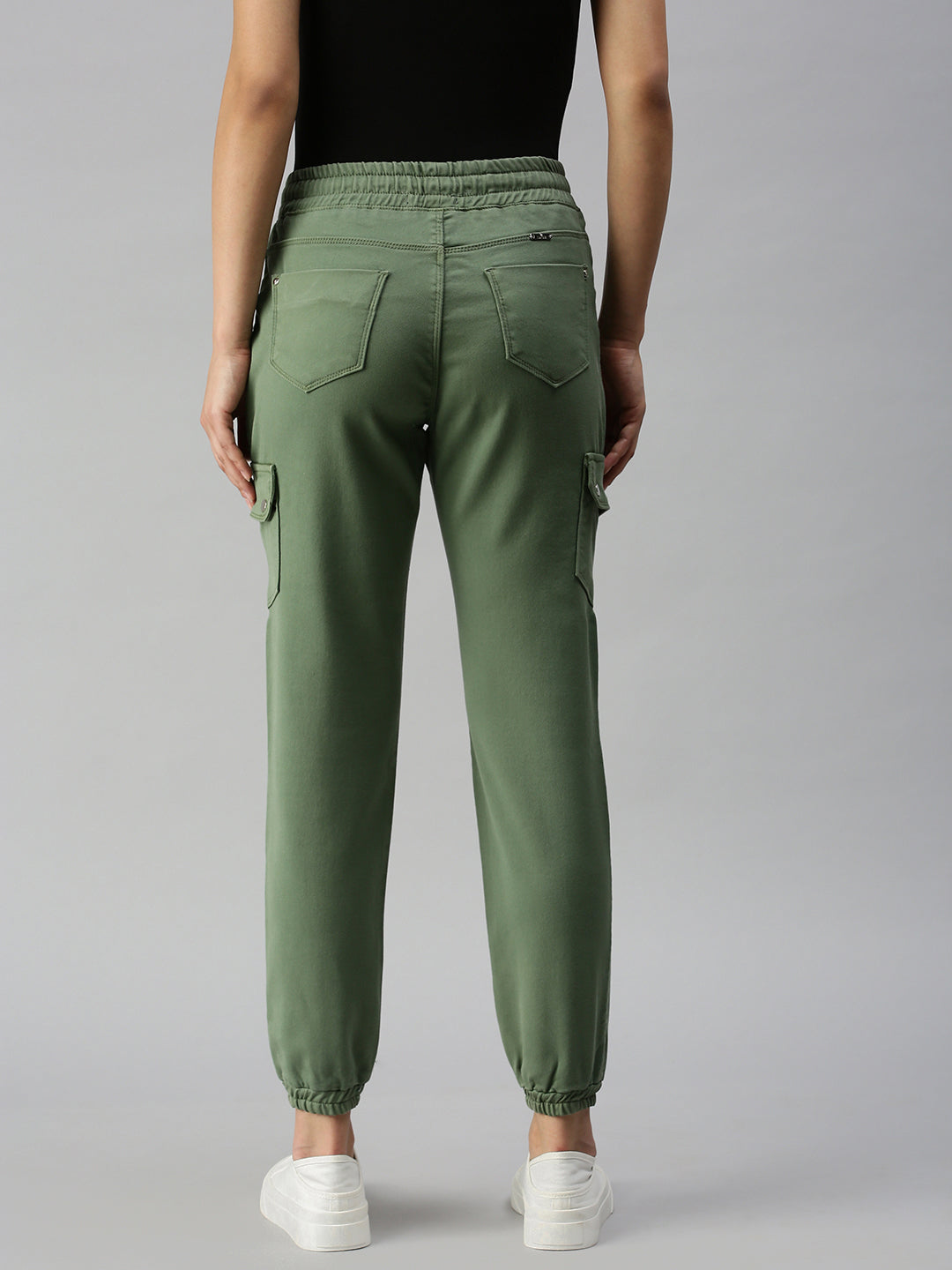 Women Solid Green Jogger Denim Jeans