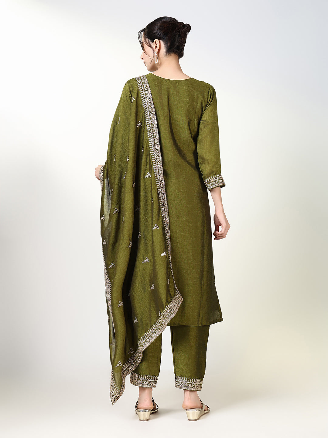 Women Solid Green Straight Kurta Set with Dupatta