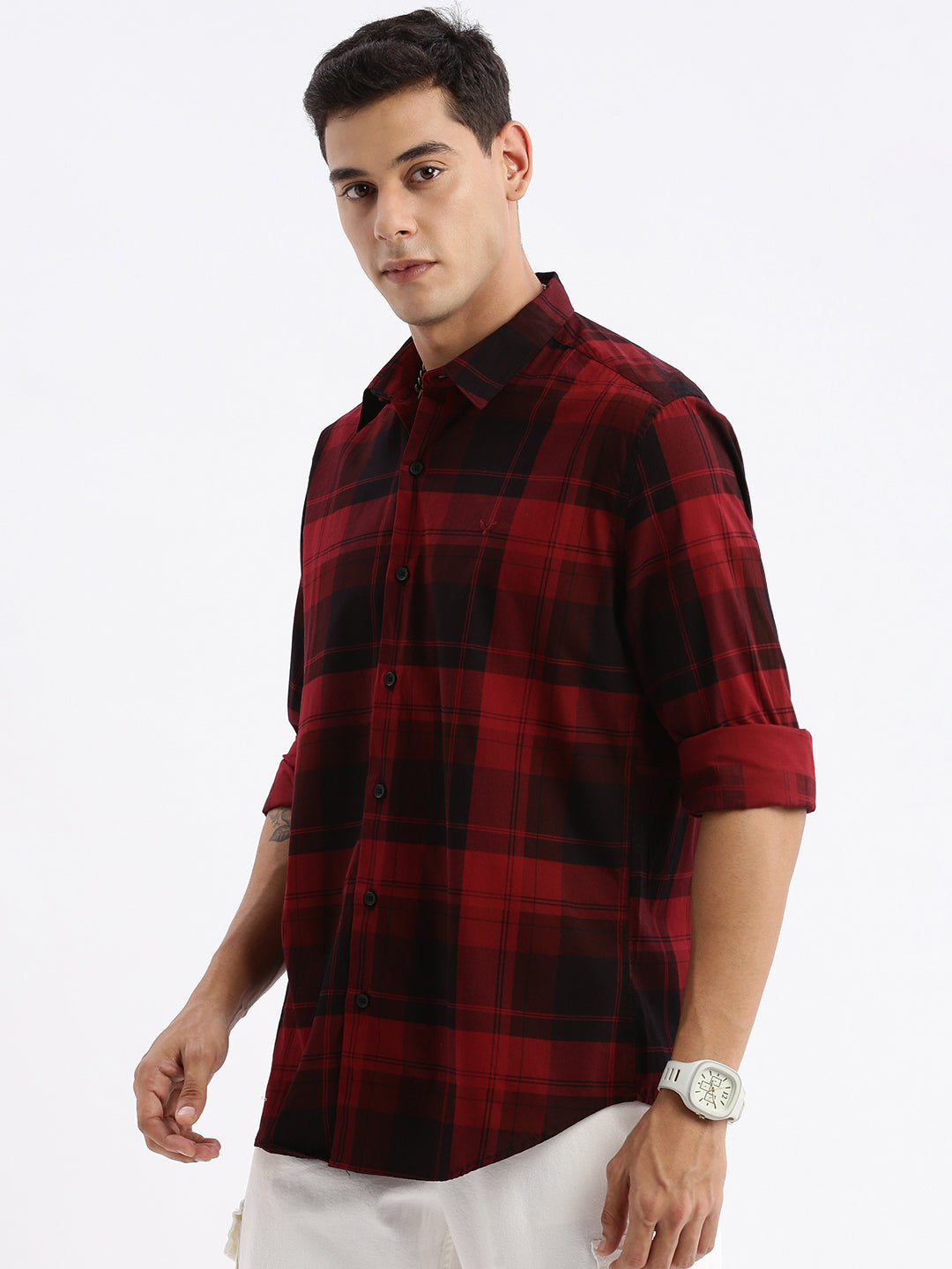 Men Spread Collar Checked Slim Fit Maroon Shirt