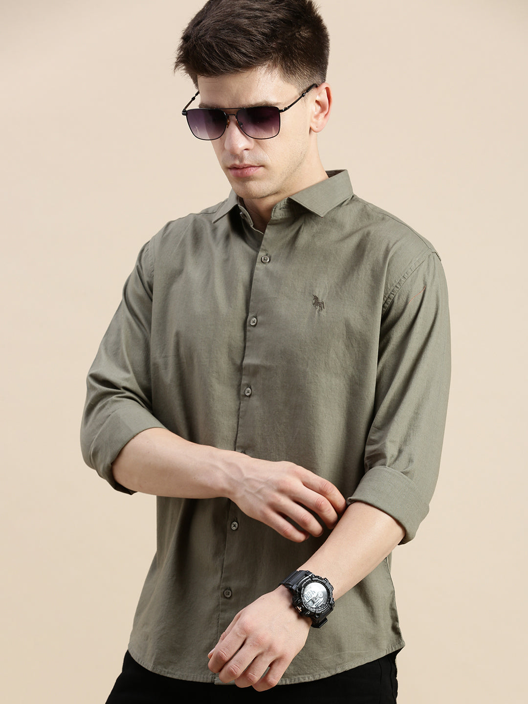 Men Spread Collar Solid Olive Shirt