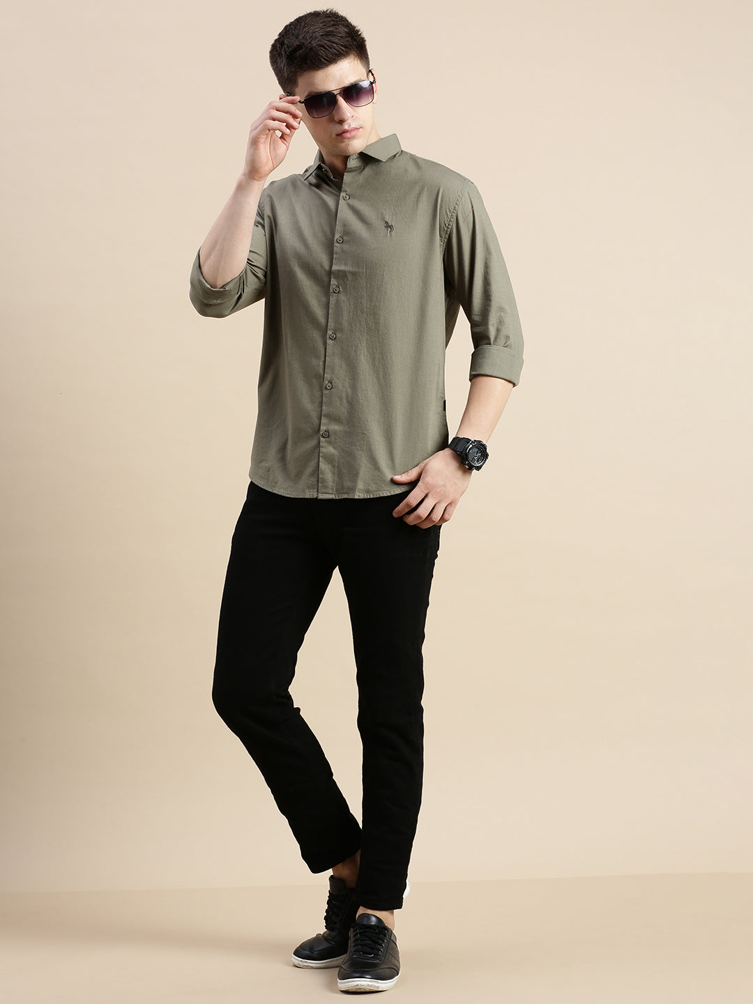 Men Spread Collar Solid Olive Shirt