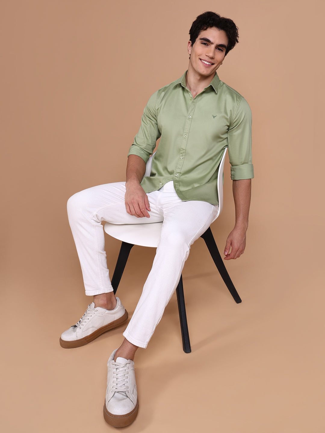 Men Green Solid Shirt