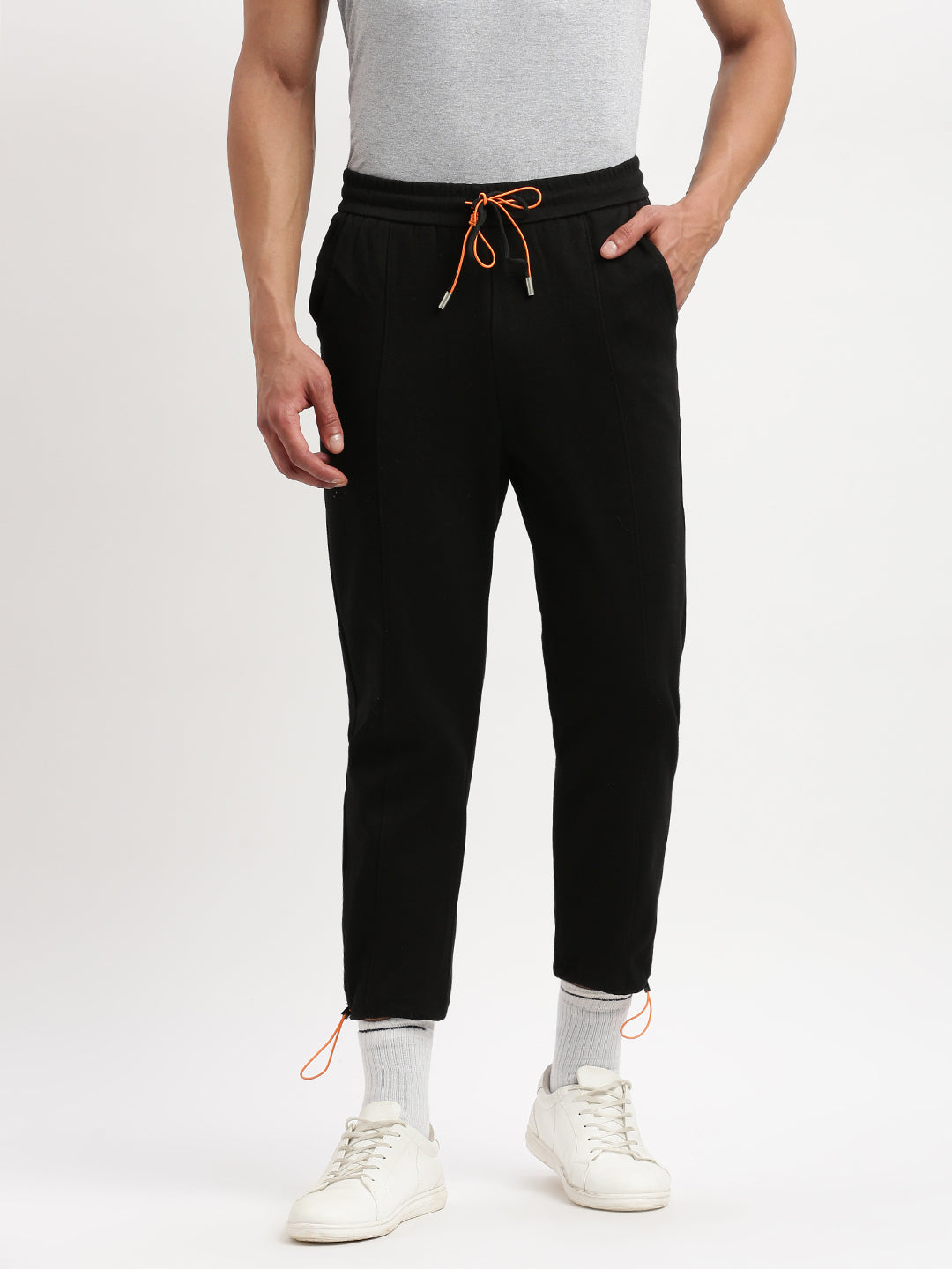 Men Slim Fit Solid Black Track Pant