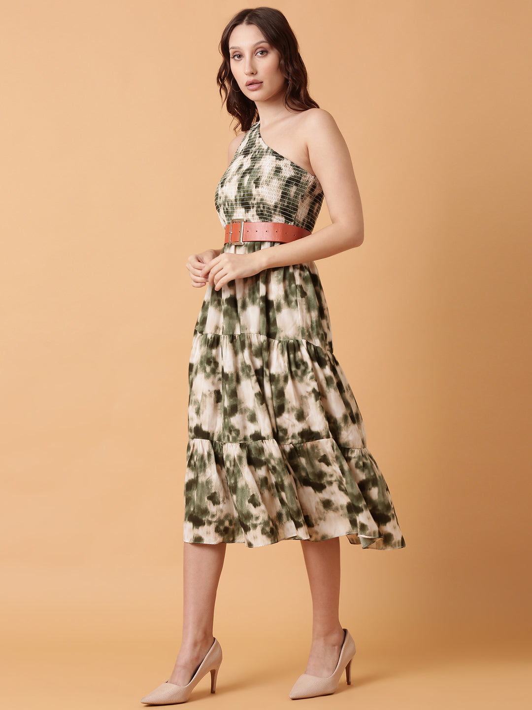 Women Green Dyed Fit and Flare Dress With Belt