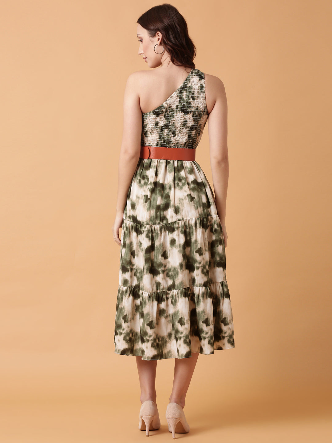 Women Green Dyed Fit and Flare Dress With Belt