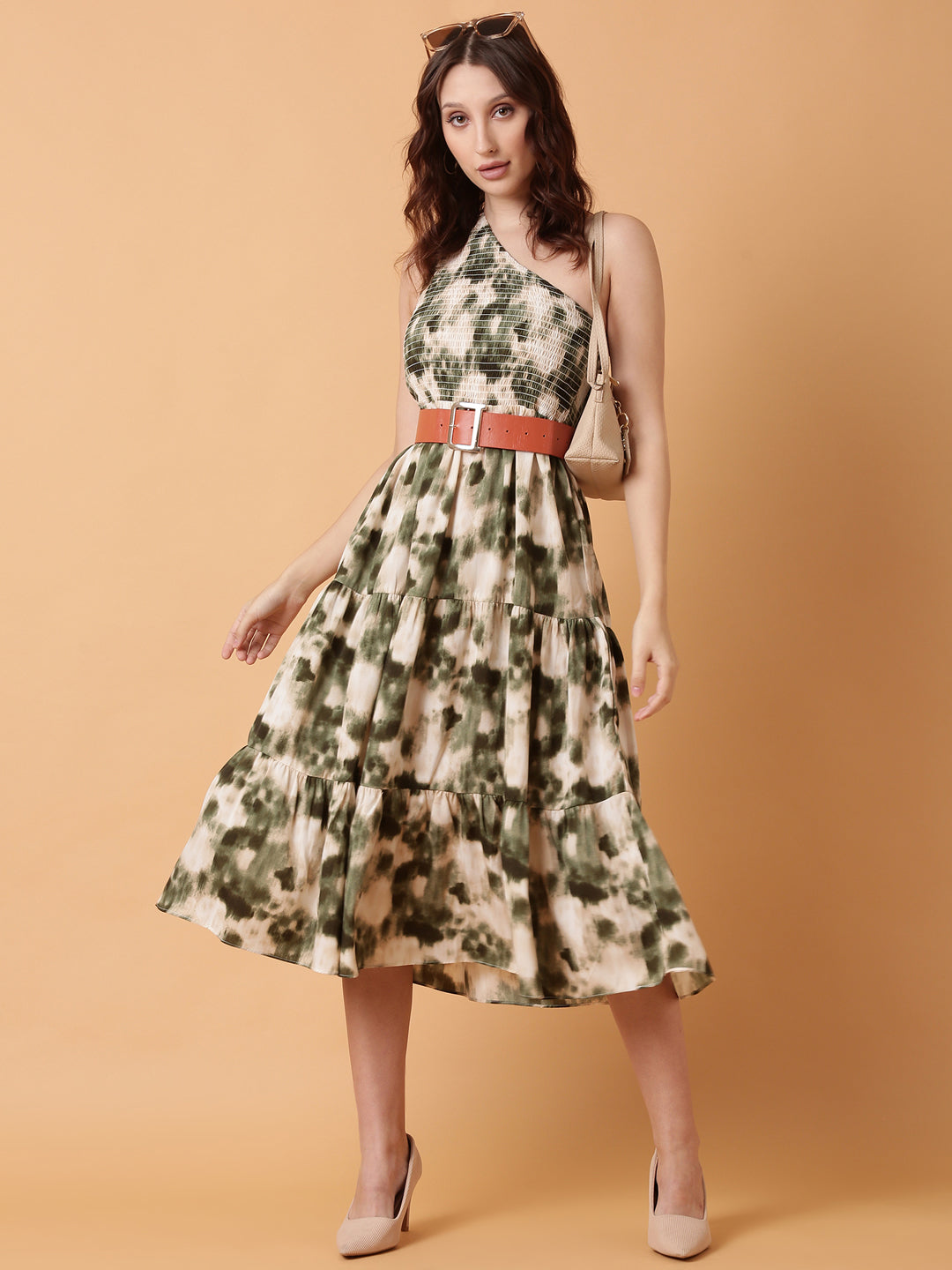 Women Green Dyed Fit and Flare Dress With Belt