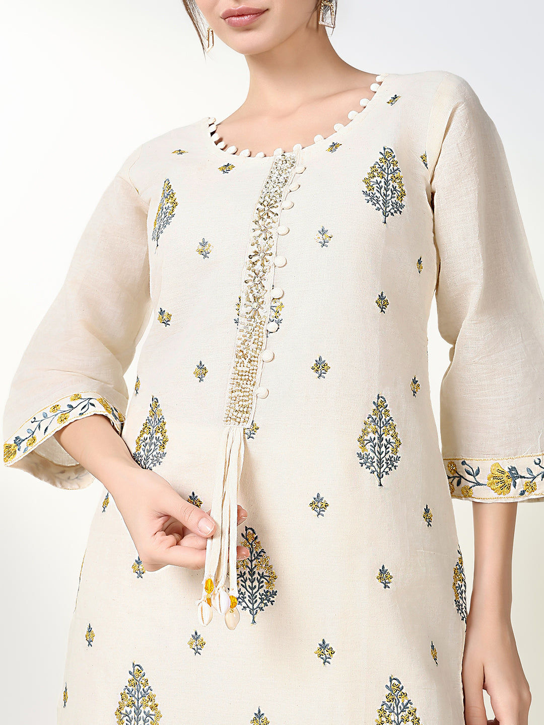 Women Floral Off White Straight Kurta Set with Dupatta