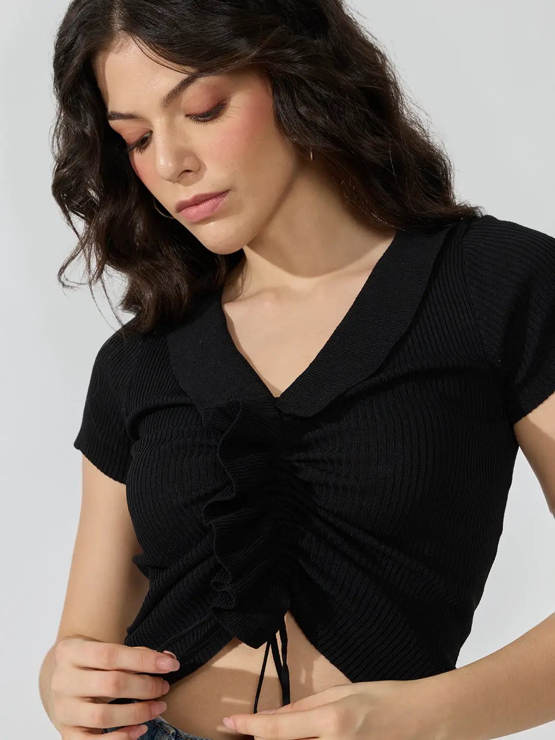 Women's Black Ruched V-Neck Crop Top