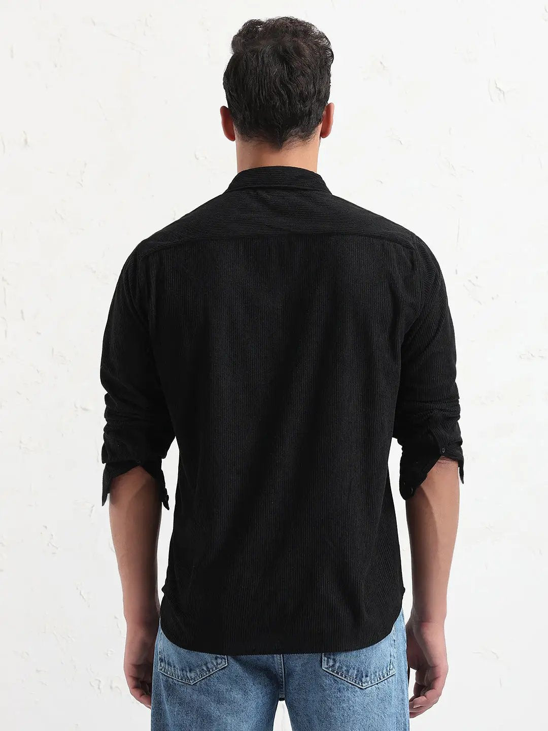 Men's Black Solid Slim Fit Shirt - from SHOWOFFFF