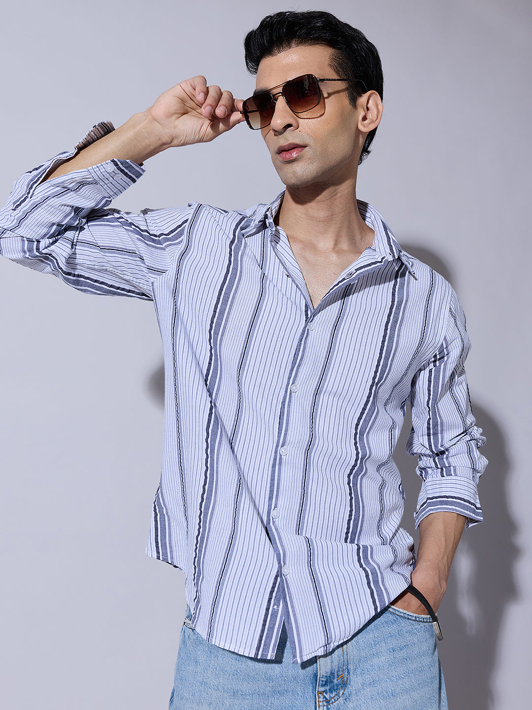 Men's Striped Grey Casual Relaxed Fit Shirt