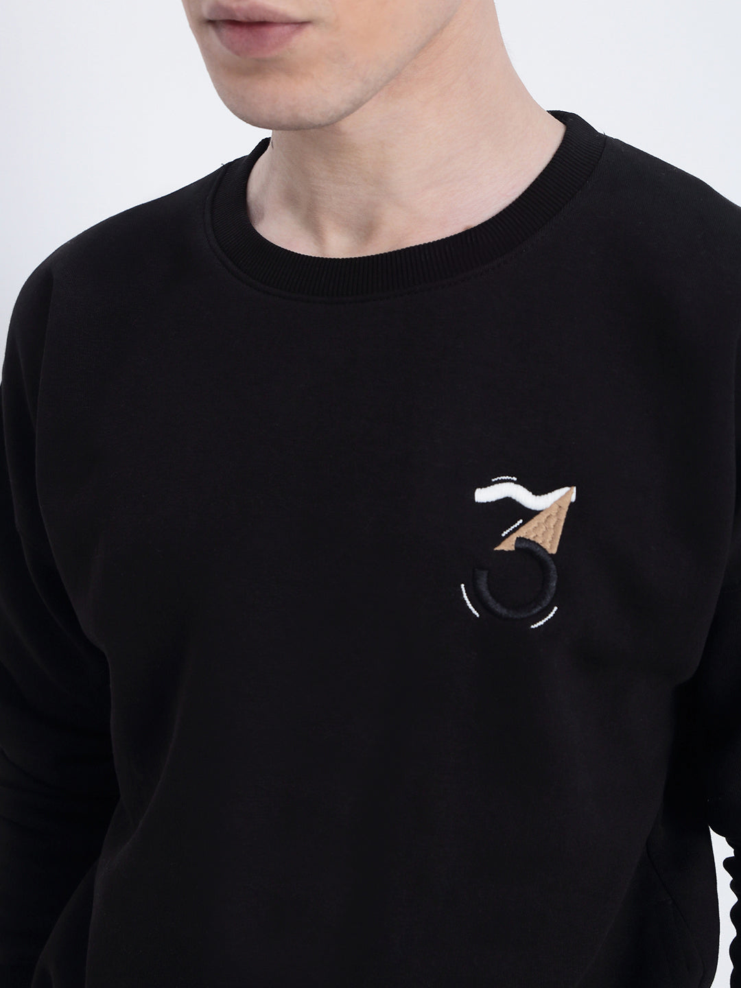 Men's Black Embroidered Round Neck Sweatshirt