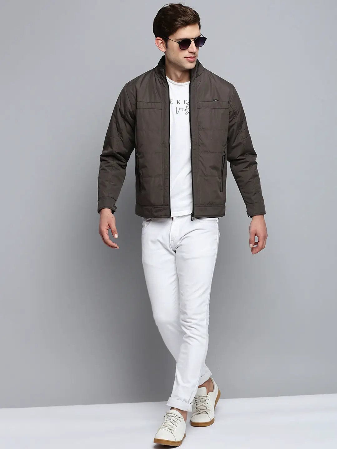 Men's Mock Collar Solid Grey Quilted Jacket