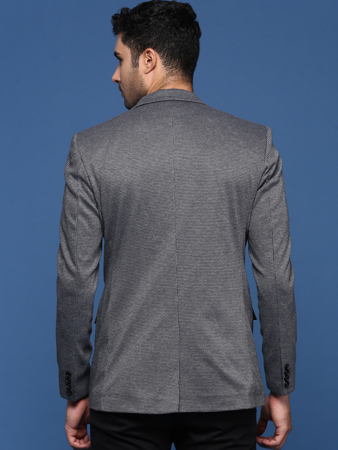 Men Grey Slim Fit Single Breasted Blazer