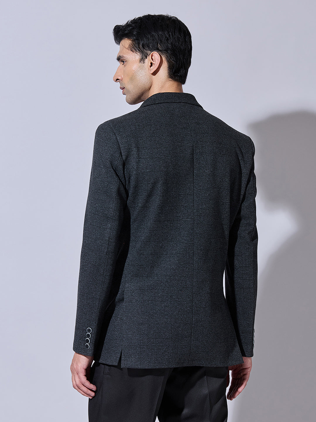 Men's Black Single Breasted Tailored Fit Blazer