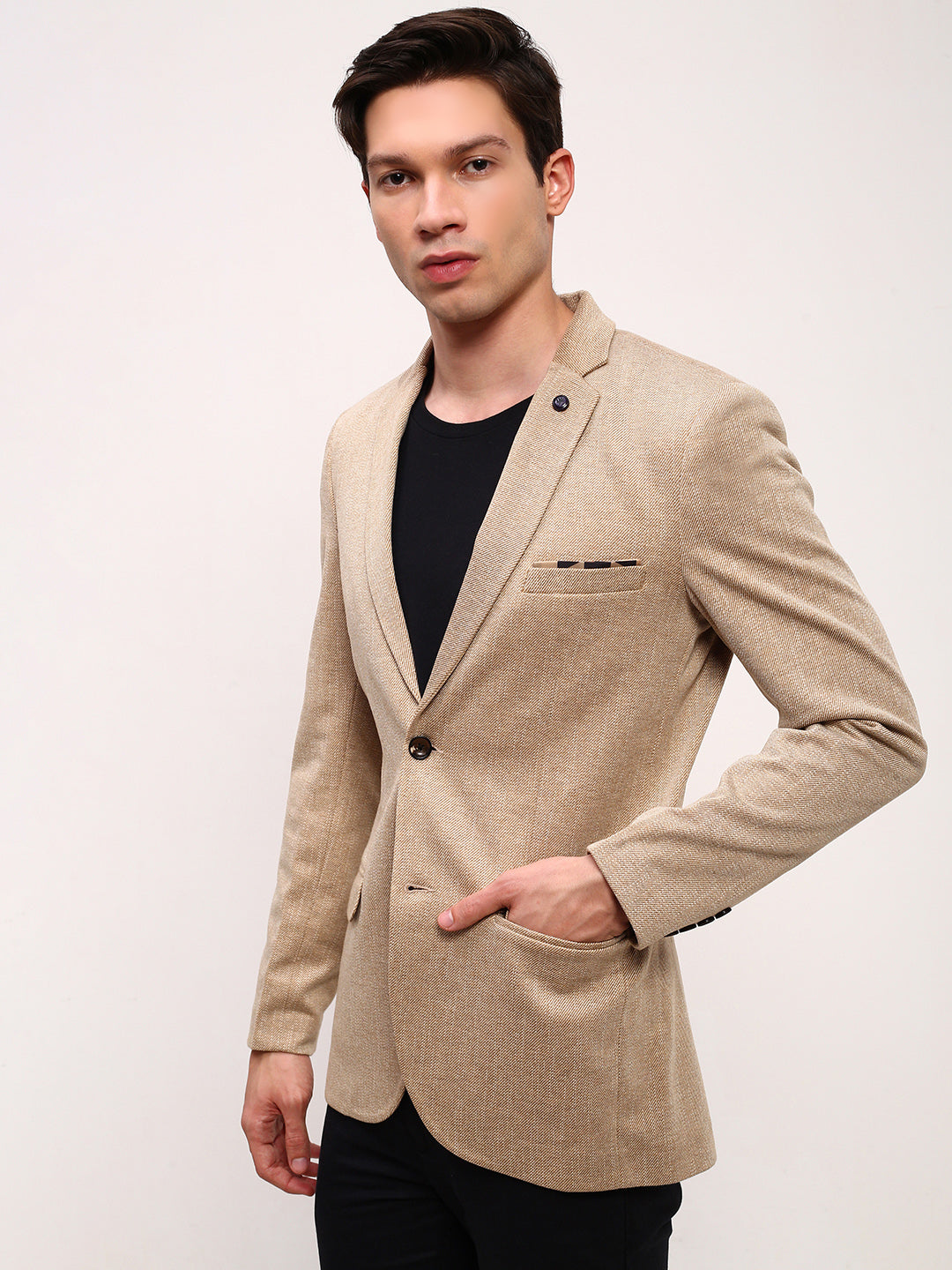 Men Brown Solid Single Breasted Blazer