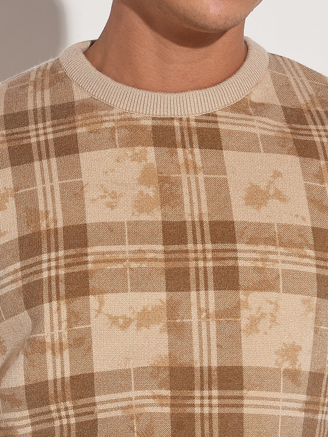 Men's Checked Beige Ribbed Round Neck Sweater