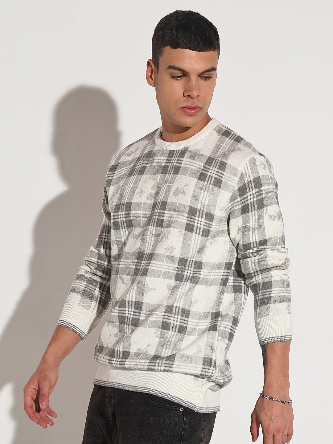 Men's Checked Grey Ribbed Round Neck Sweater