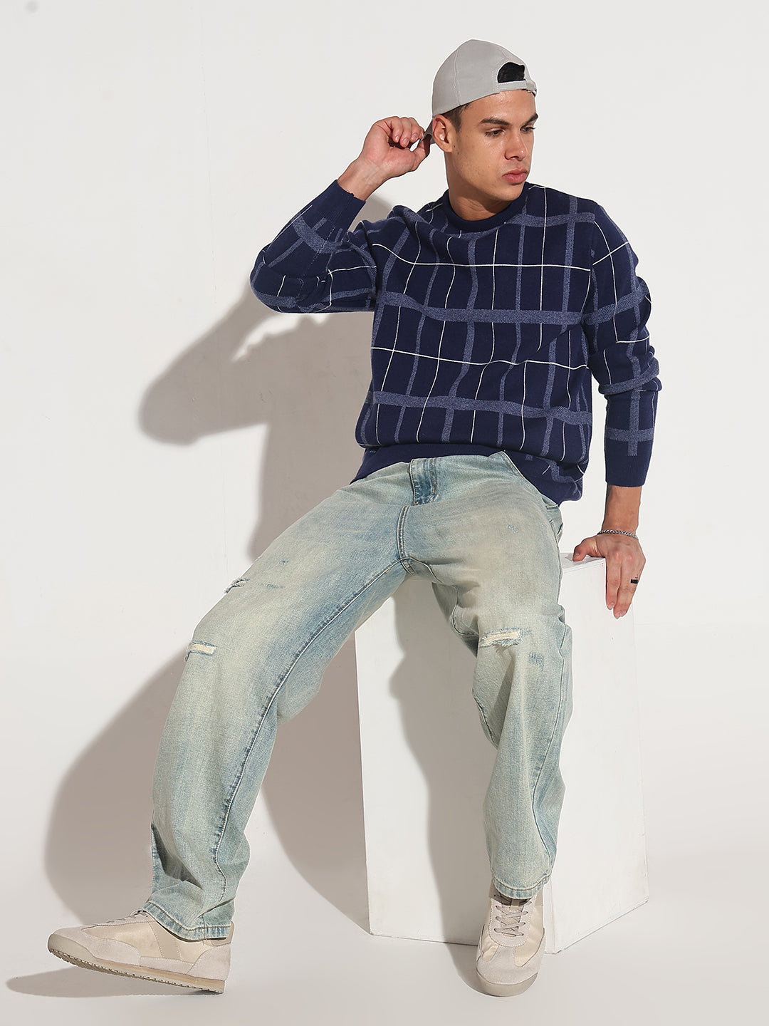 Men's Checked Navy Blue Ribbed Round Neck Sweater