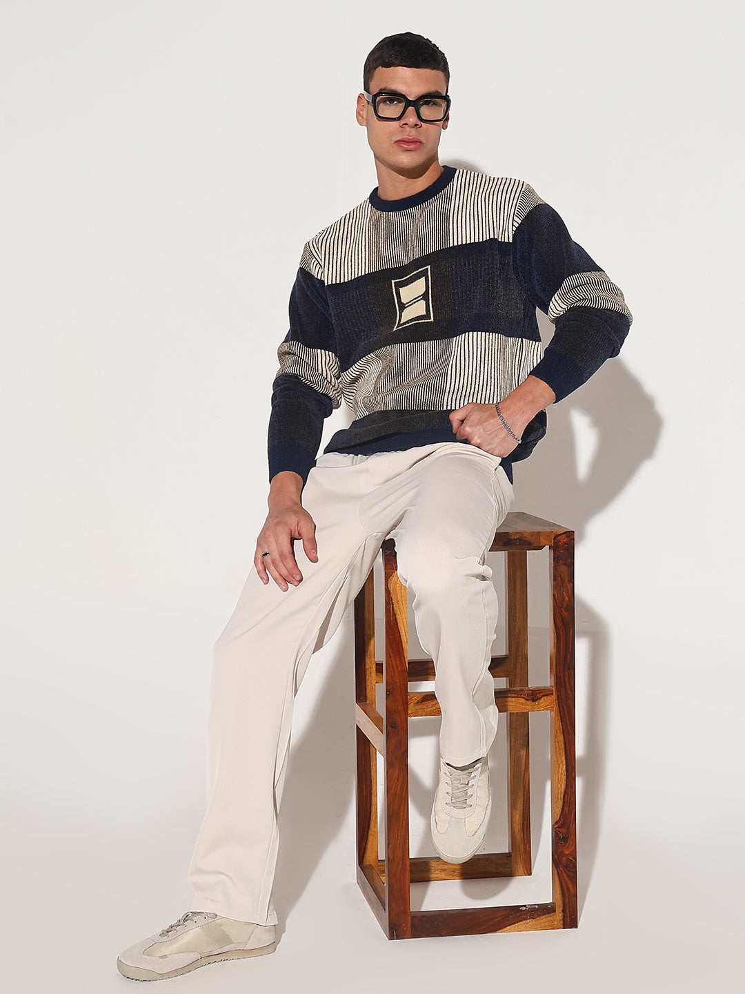 Men's Striped Navy Blue Ribbed Round Neck Sweater