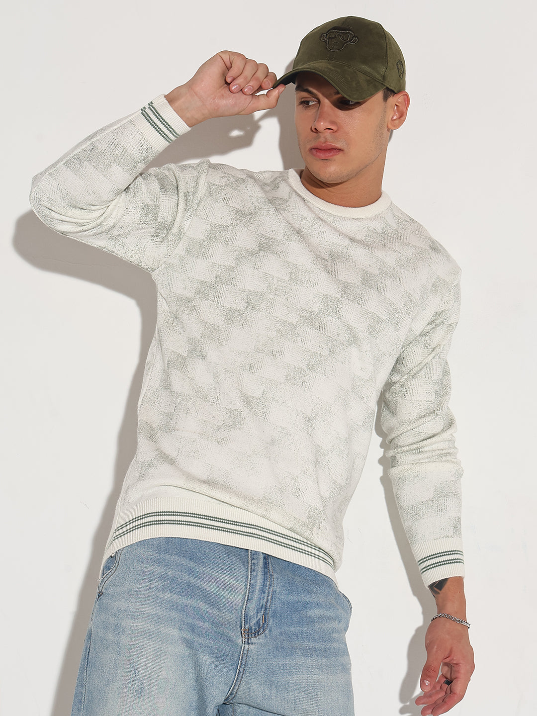 Men's Geometric White Ribbed Round Neck Sweater