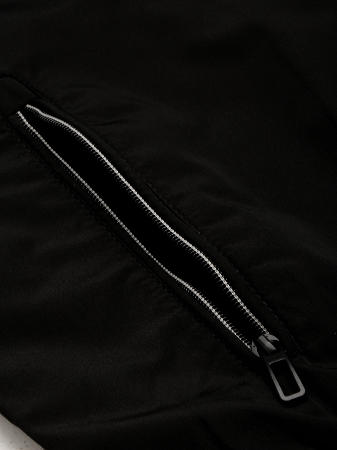 Men's Mock Collar Solid Black Padded Jacket