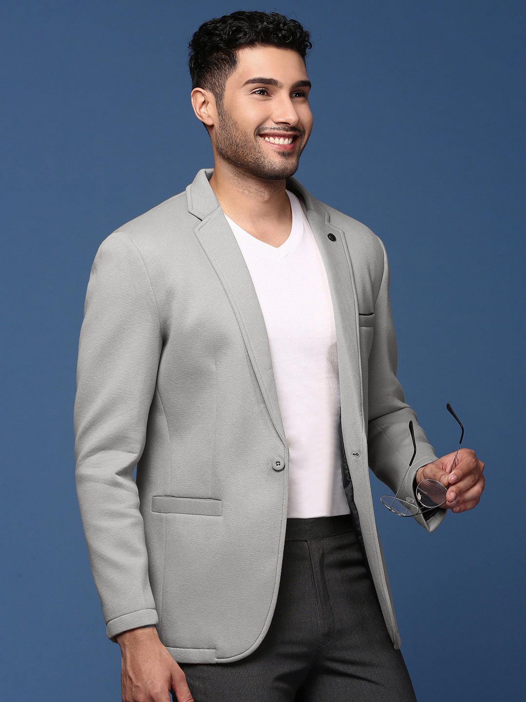 Men Grey Solid Single Breasted Blazer