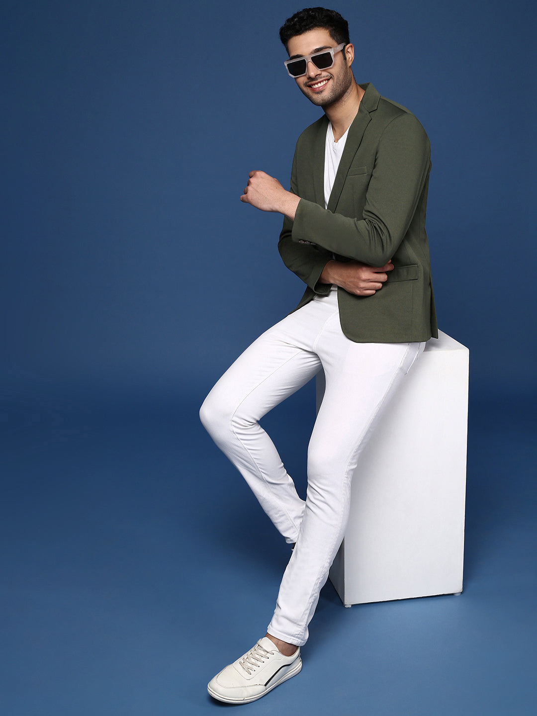 Men's Dark Green Slim Fit Single Breasted Blazer