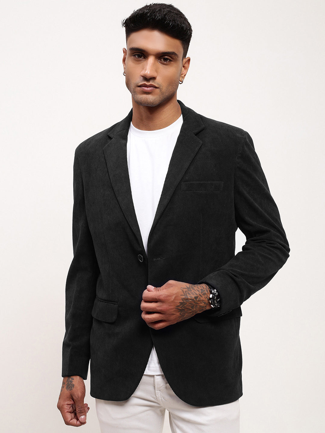 Men Black Solid Single Breasted Blazer