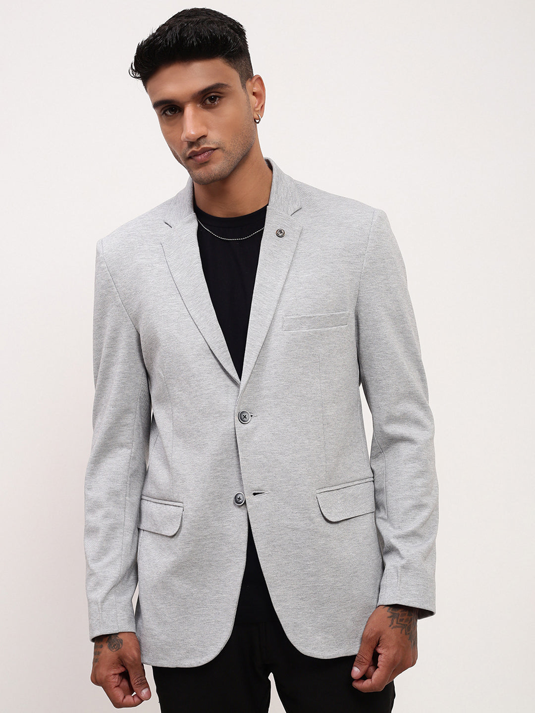 Men Grey Solid Single Breasted Blazer