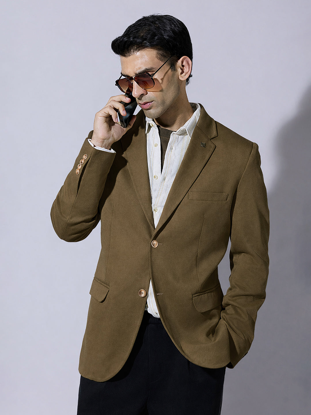 Men's Olive Single Breasted Tailored Fit Blazer