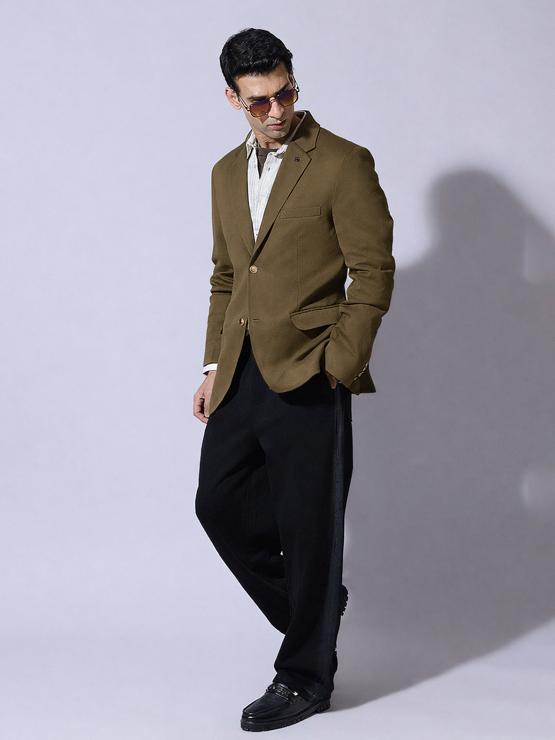Men's Olive Single Breasted Tailored Fit Blazer