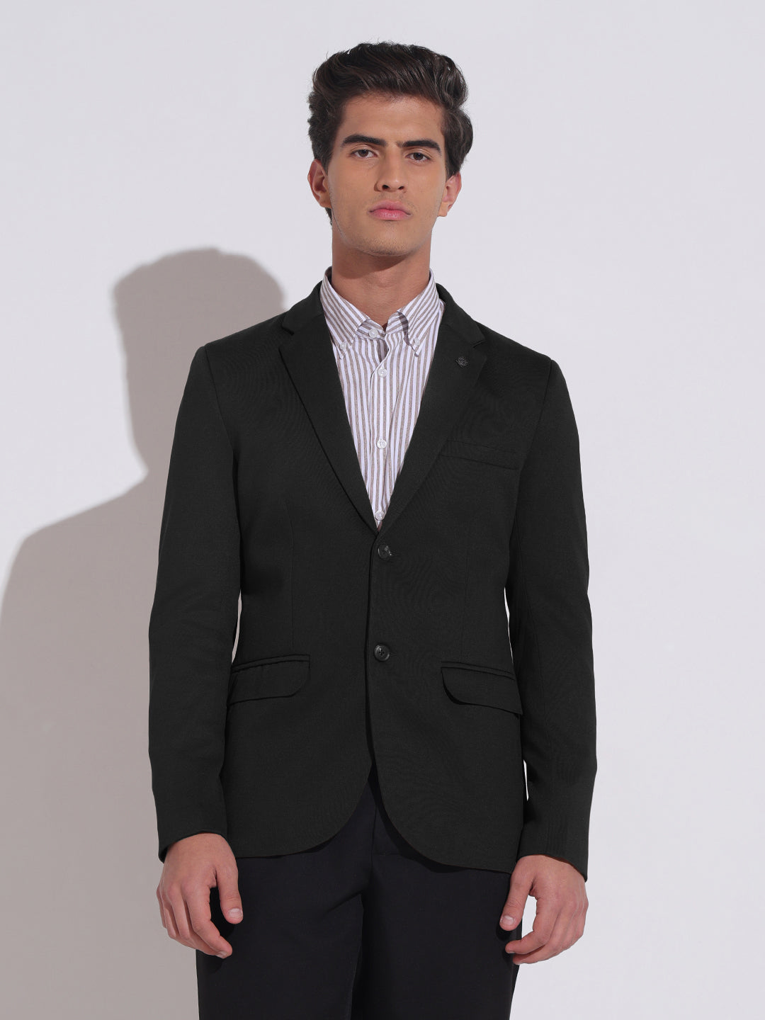 Men's Black Single Breasted Tailored Fit Blazer