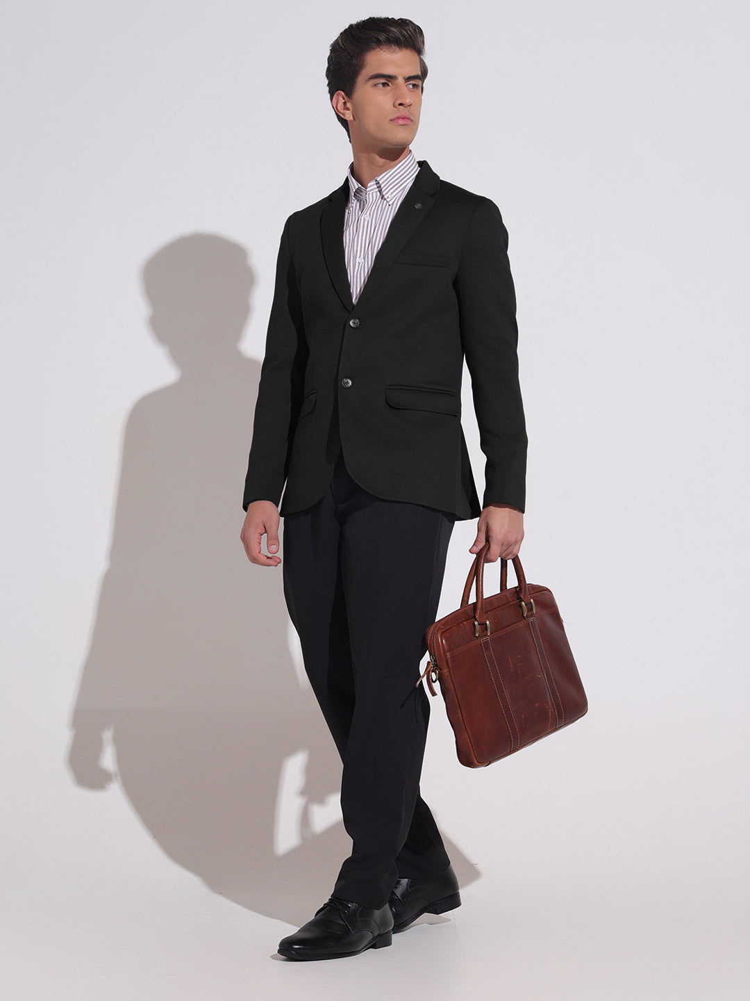 Men's Black Single Breasted Tailored Fit Blazer
