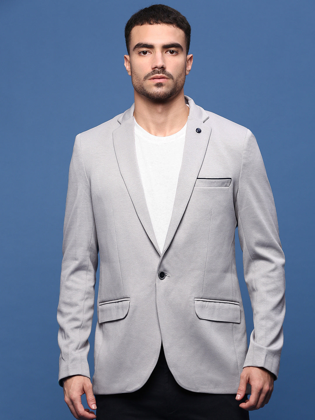 Men Grey Solid Single Breasted Blazer