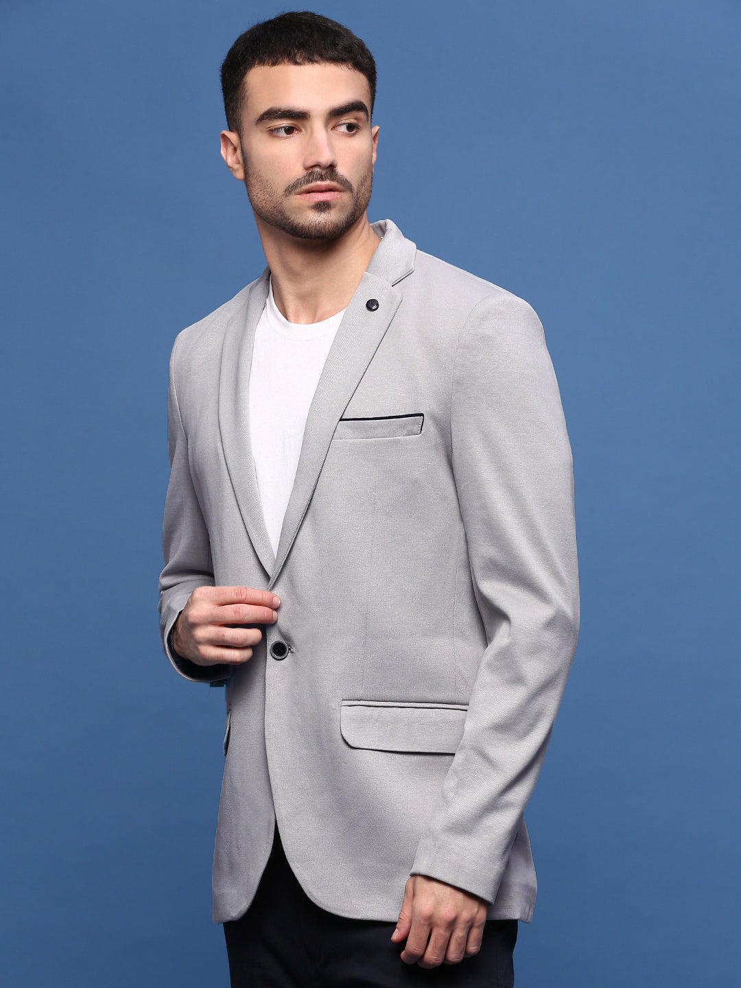 Men Grey Solid Single Breasted Blazer