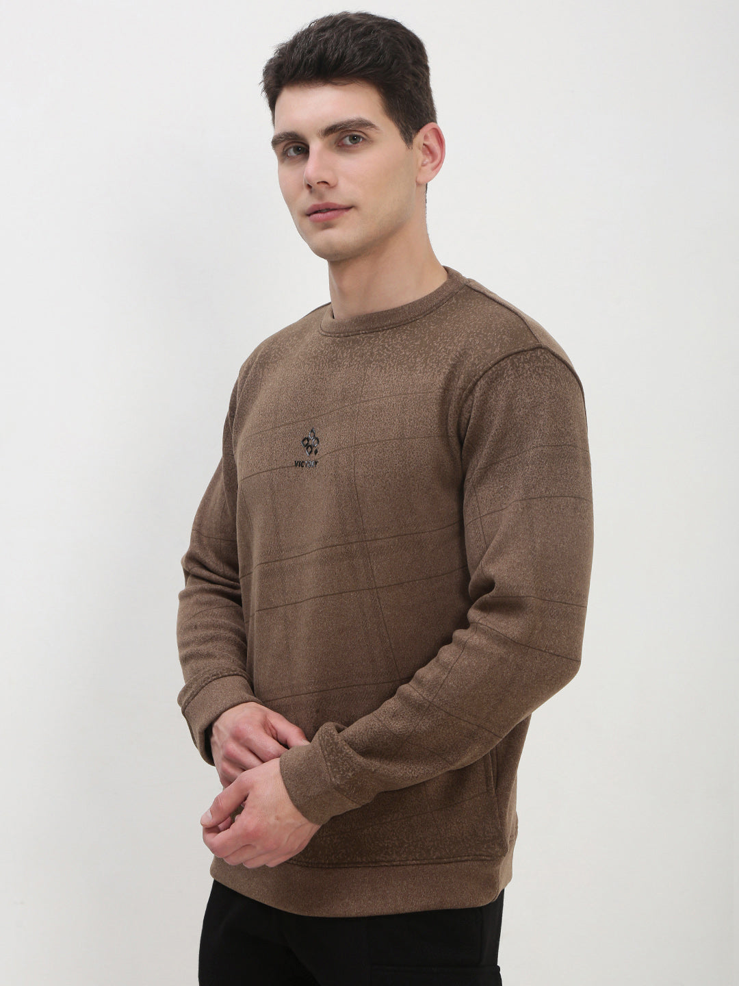 Men's Brown Graphic Print Round Neck Pullover Sweatshirt