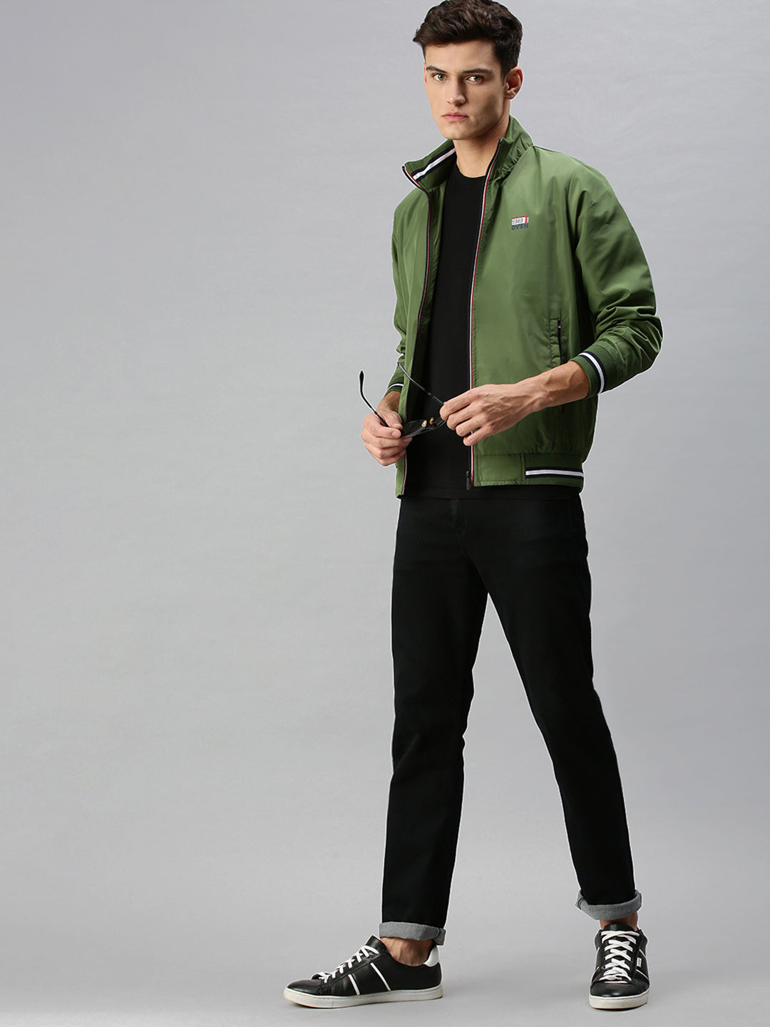 Men Solid Green Sporty Jacket