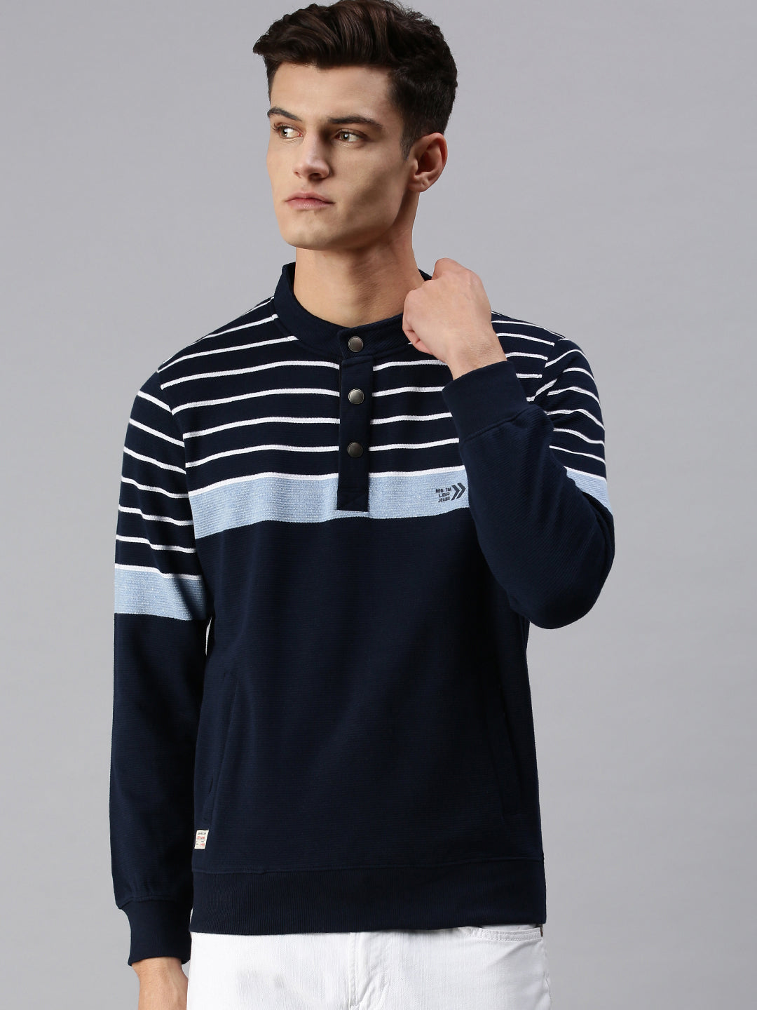 Men Solid Blue Pullover