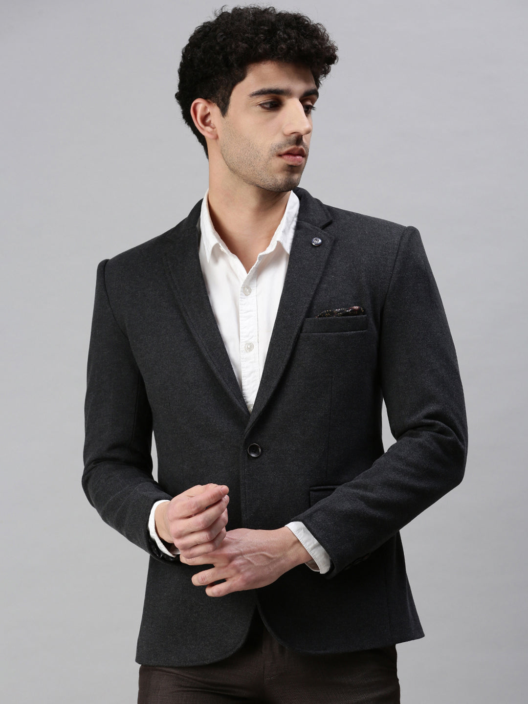 Men's Solid Black Single Breasted Blazer