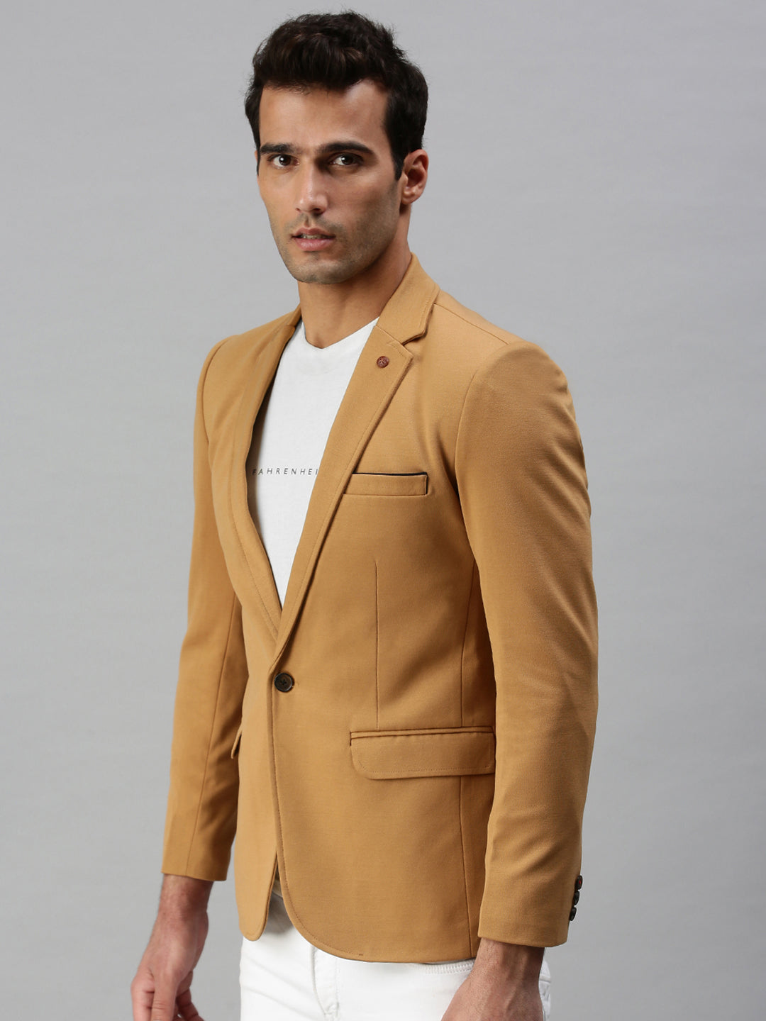 Men Brown Solid Single Breasted Blazer