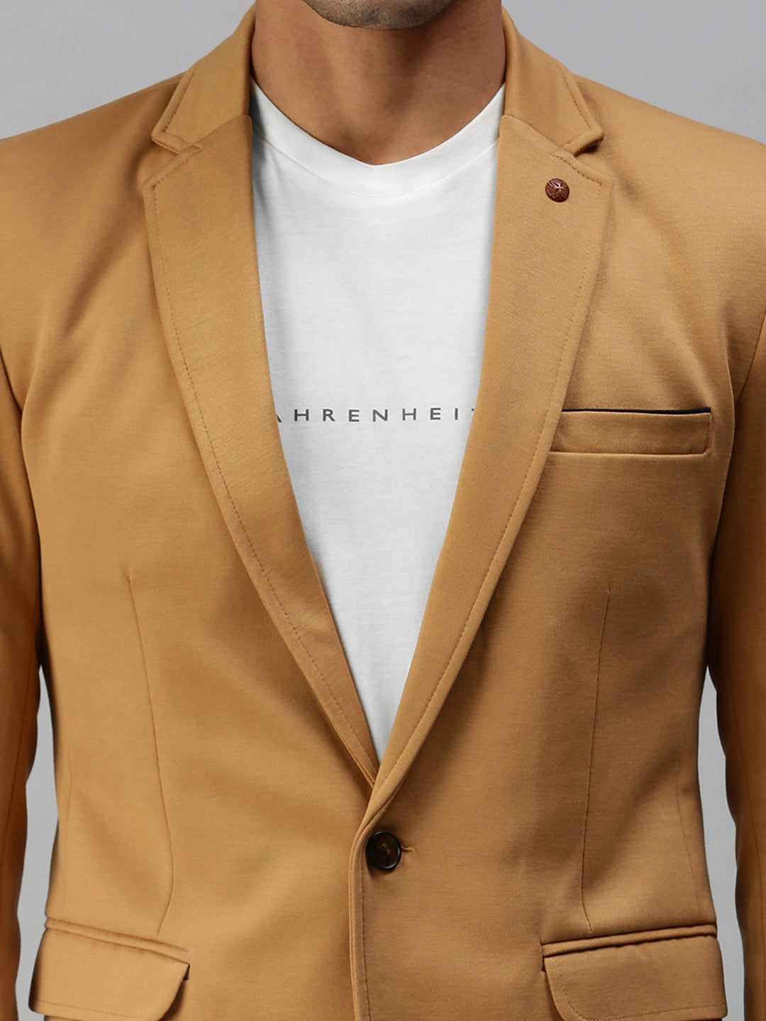 Men Brown Solid Single Breasted Blazer