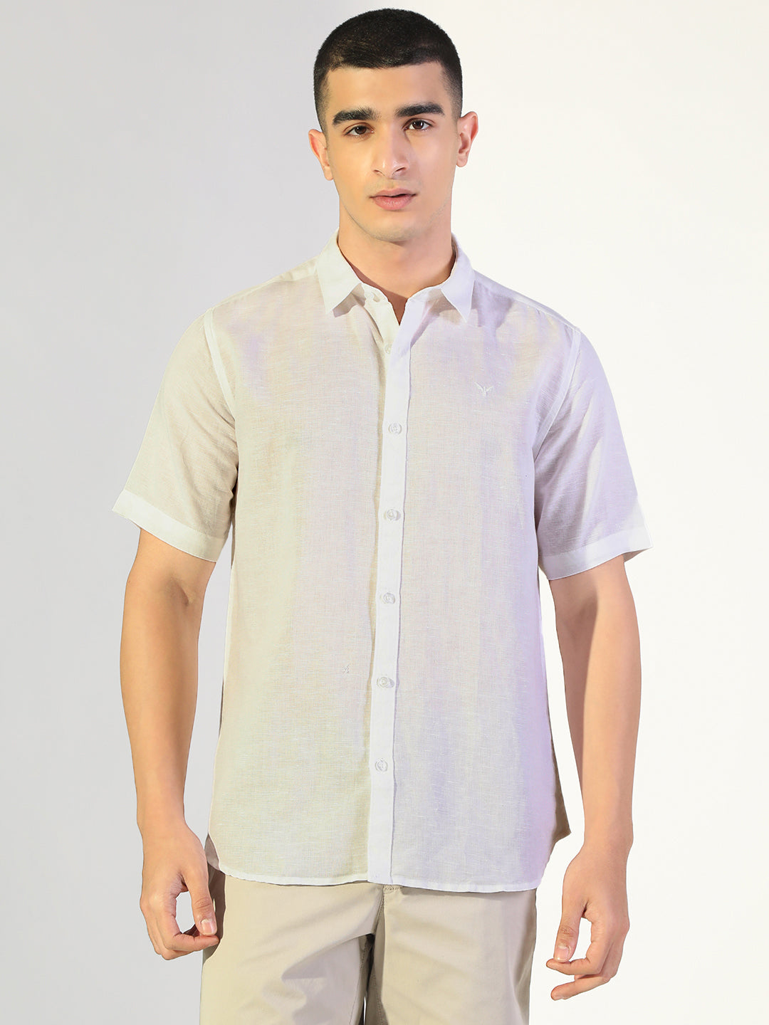 Men's White Regular Fit Short Sleeve Casual Shirt