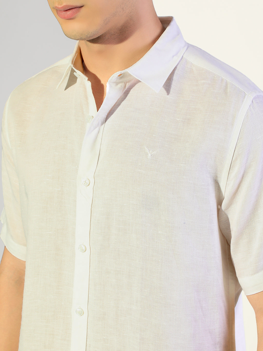 Men's White Regular Fit Short Sleeve Casual Shirt