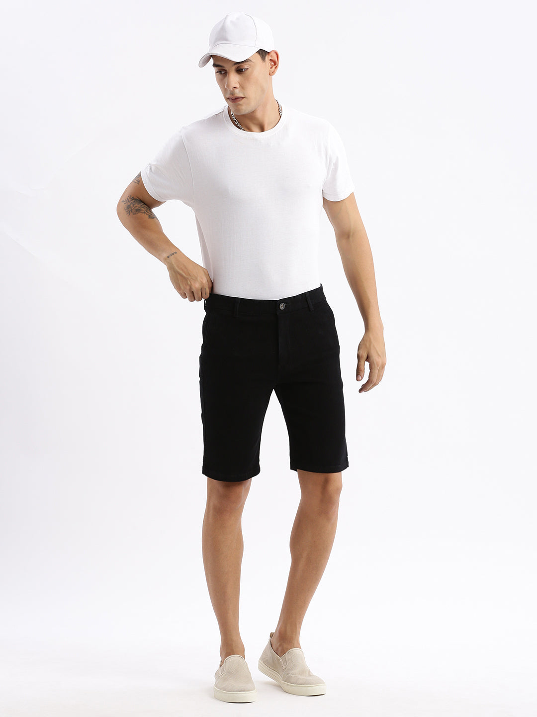 Men Solid Black Denim Shorts