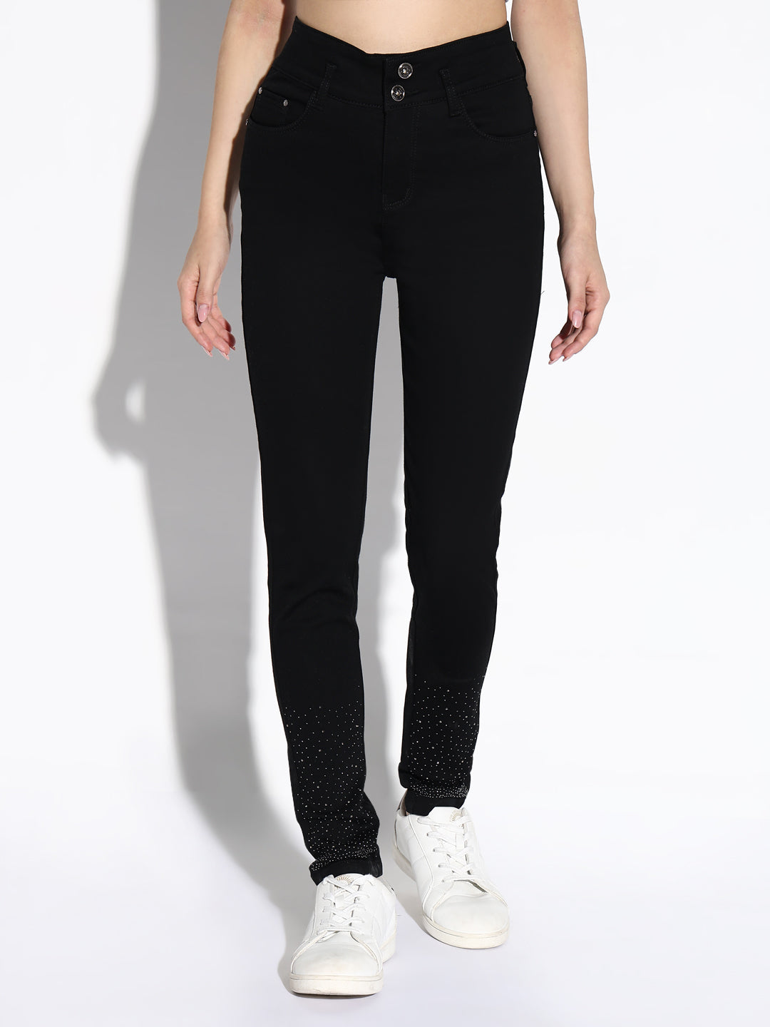 Women Black Skinny Fit Jeans